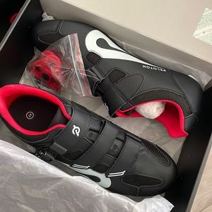 NEW Peloton Cycle Shoes